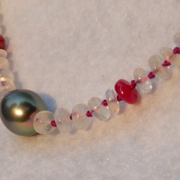 Moonstone, Red Onyx, and Tahitian Cultured Pearl Hand Made Necklace - Picture 2 of 11